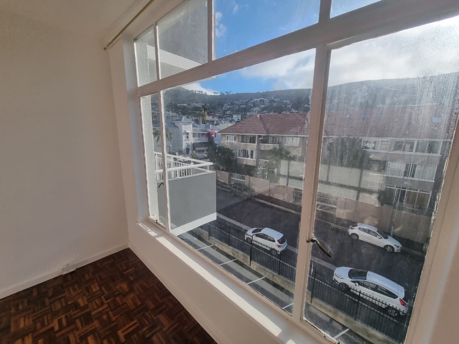 To Let 2 Bedroom Property for Rent in Tamboerskloof Western Cape